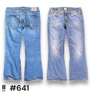 True religion jeans #641 - True Religion jeans i model Bobby 💜 Tag 30W 💜Midja (rakt över) 38cm 💜 Innerben 68cm 💜 Ytterben 90cm 💜 Benöppning 23cm 💜  💜Våra mått blir W=29, L=26 💜 Men jämför alltid måtten💜641