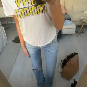 Super fina jeans från Levis! Jag är 165cm