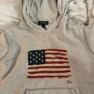 Ralph lauren hoodie  - Hoodie från ralph lauren, säljs inte längre. Strl Xxs-xs