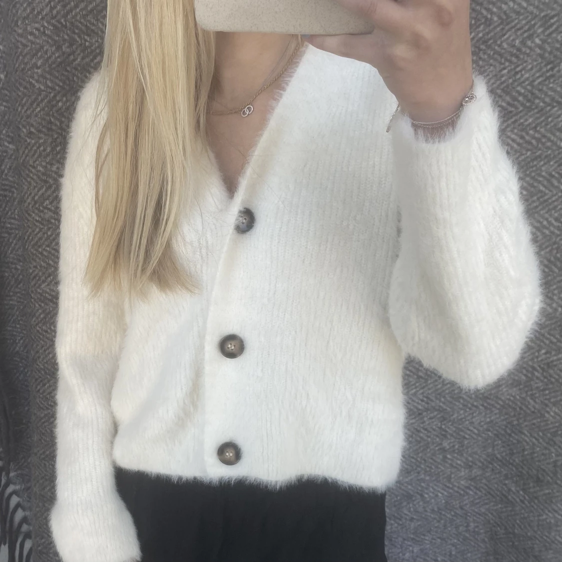 Fluffig vit kofta🤍 - 91