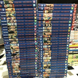 Manga - Säljer nu en del av min manga kollektion, en bild saknas då det bara passar 3.   Säljes 30kr/st eller vid ett paket pris kan det lösas ett bättre pris😁 