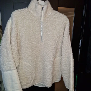 Acne Studios Teddyjacka - Oanvänd jacka, Acne Studios, Strl XS. 