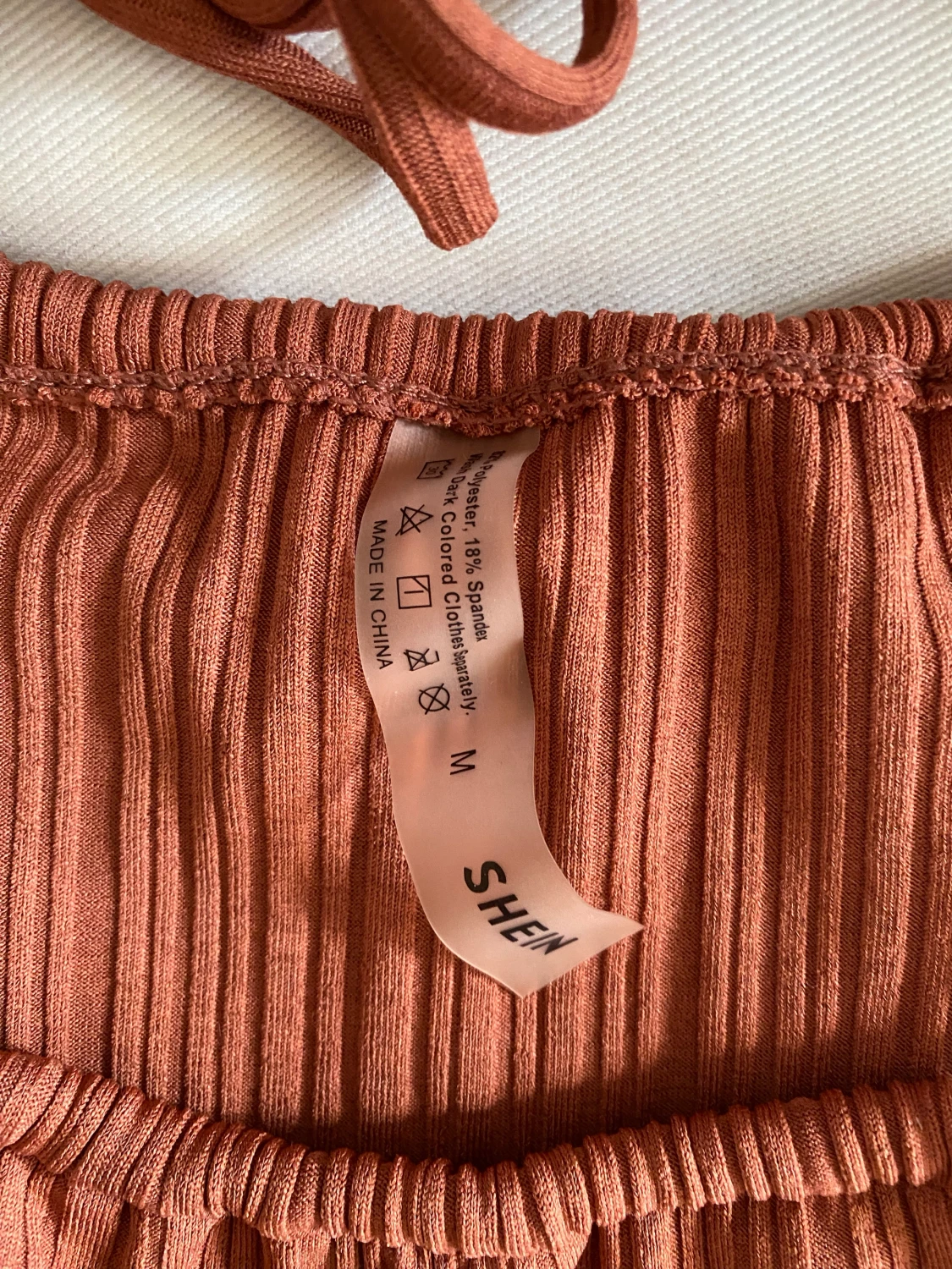 Oanvänd bikini - 90