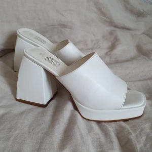 Klackskor - Storlek 38