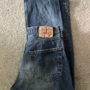 Levis jeans - Så snygga köpta i venedig för 1100.