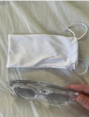 Helt nya Chimi 04 - Chimi 04 Clear (lik grey och litchi) helt nya aldrig använda!  