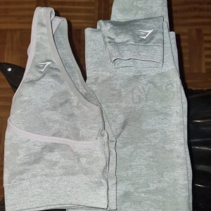 GYMSHARK set - Använd 2 gånger  Strl:Medium