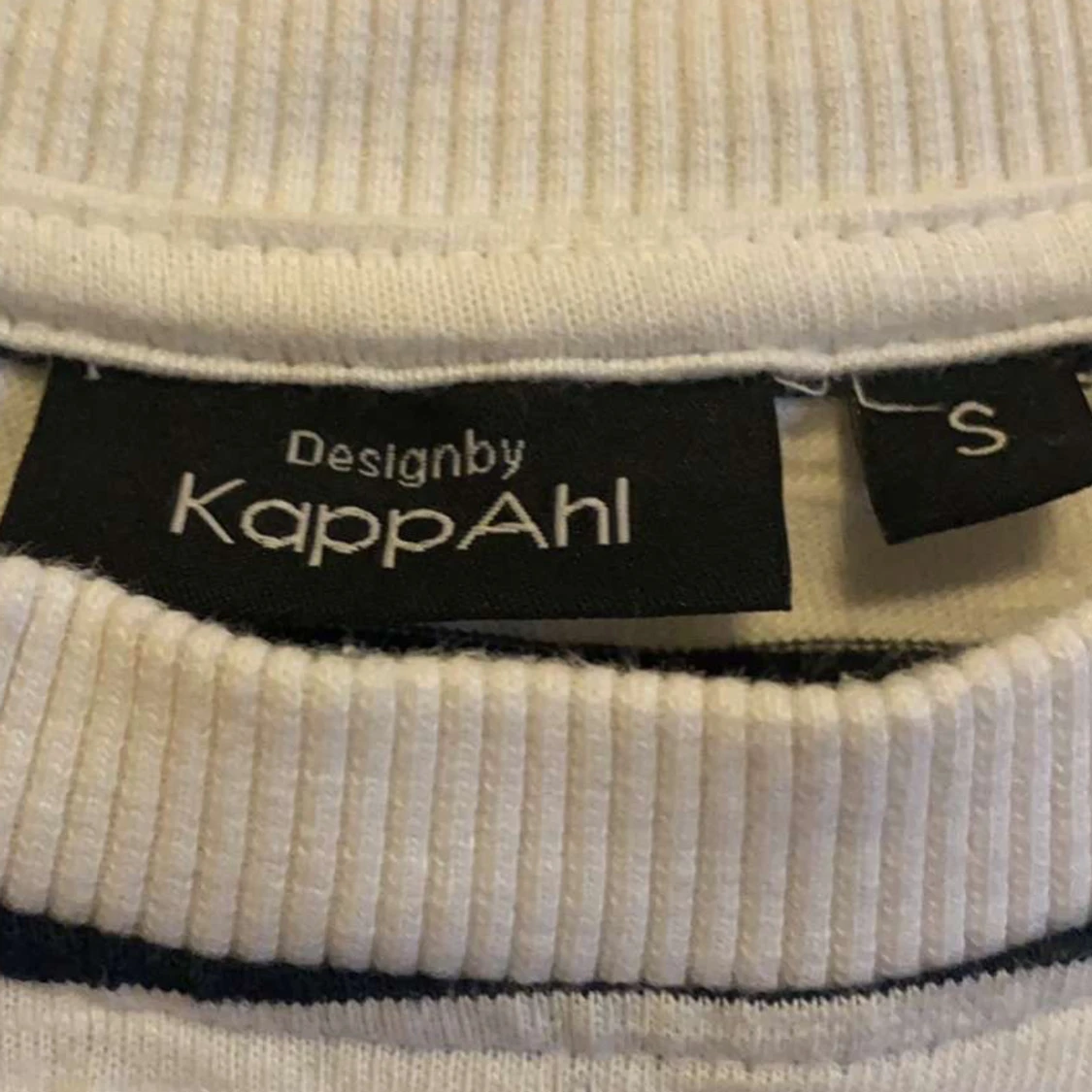 Långärmad radig tröja - 90