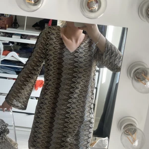 Missoni liknande klänning - Så fin klänning som passar storlek Xs-m! 190 kr🤎 skriv för fler bilder
