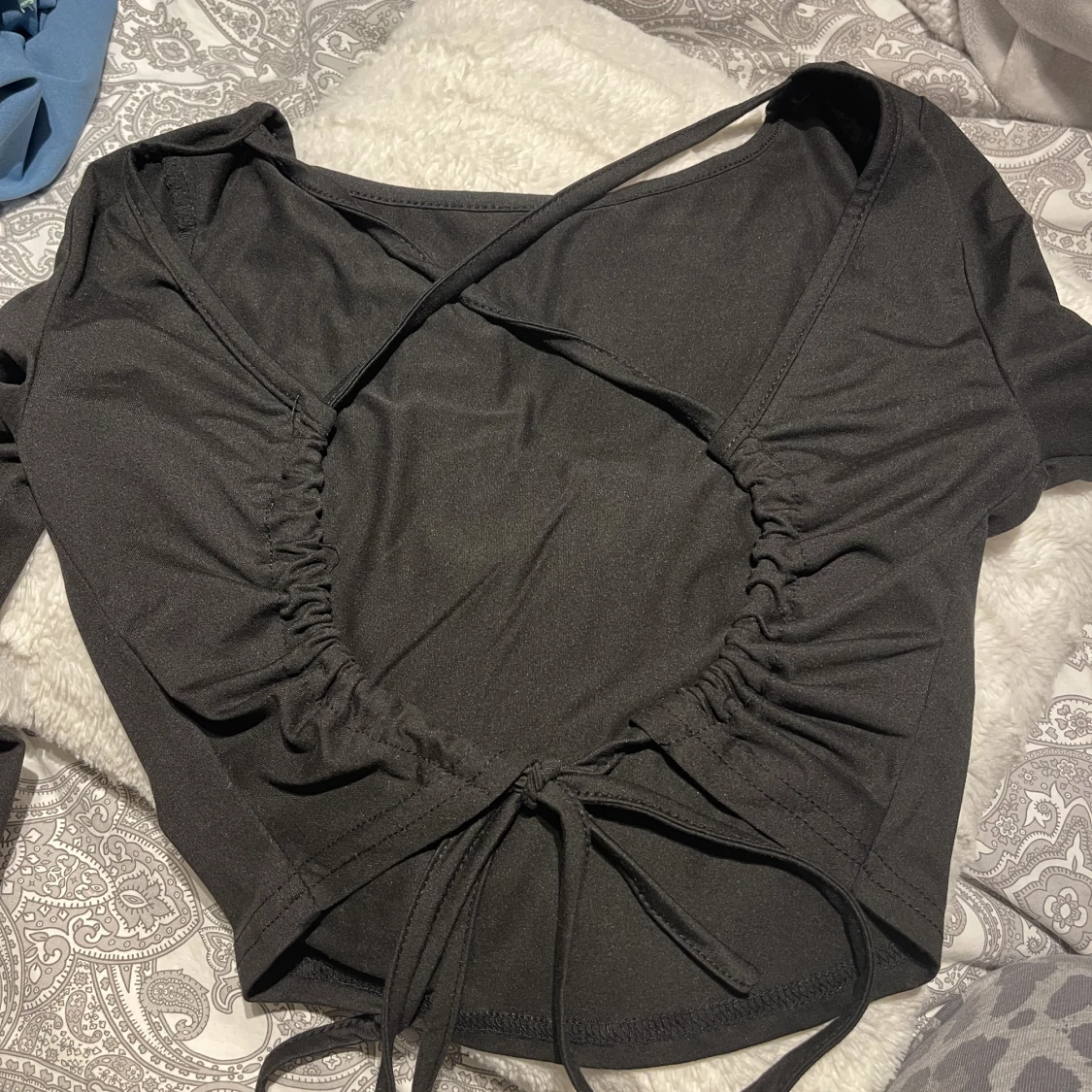 Svart Knyt tröja  - 91