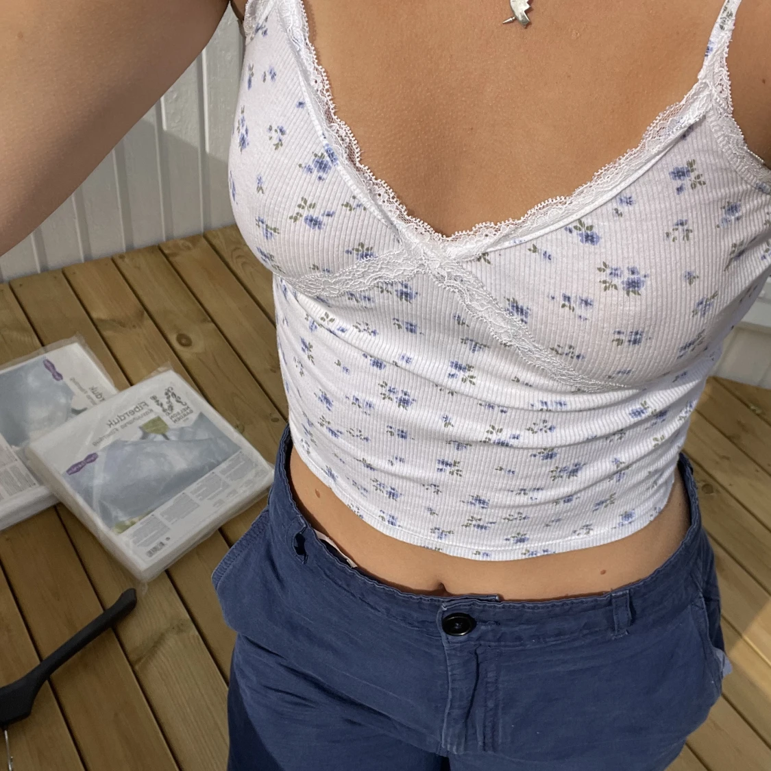 Hollister topp, blommig