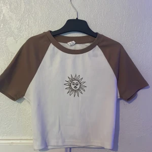 T-shirt - En t-shirt jag använt 2-3 gånger 