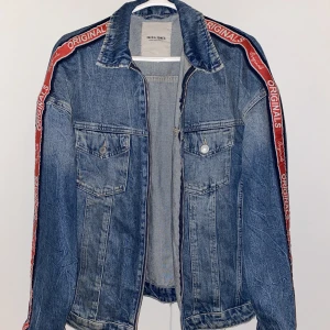 Tun jacka  - Storlek m 