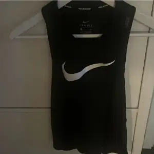 Nike linne Dry Fit,NIKE RUNNING