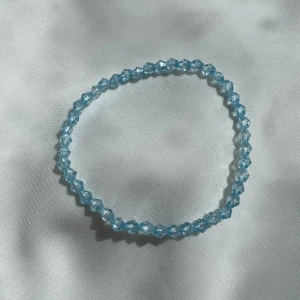 Armband  - Pärlarmband för 10kr+13kr frakt 