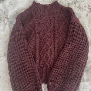 Stickad tröja - Stickad tröja från NAKD🤍