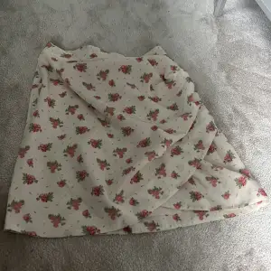 Söt kjol från Nakd, använd endast fåtal gånger🤗🤗