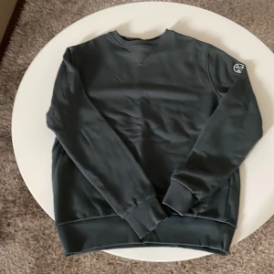 Mörkgrön north sails tröja - Storlek m, passar för runt 175-180 cm