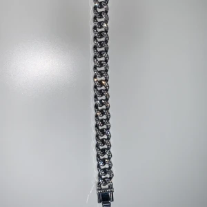 Iced out armband i Stainless steel och glas kristaller - Iced out armband i Stainless steel och glas kristaller