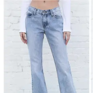 Brandy Melville jeans i super bra skick, säljer då dem är för små för mig💕