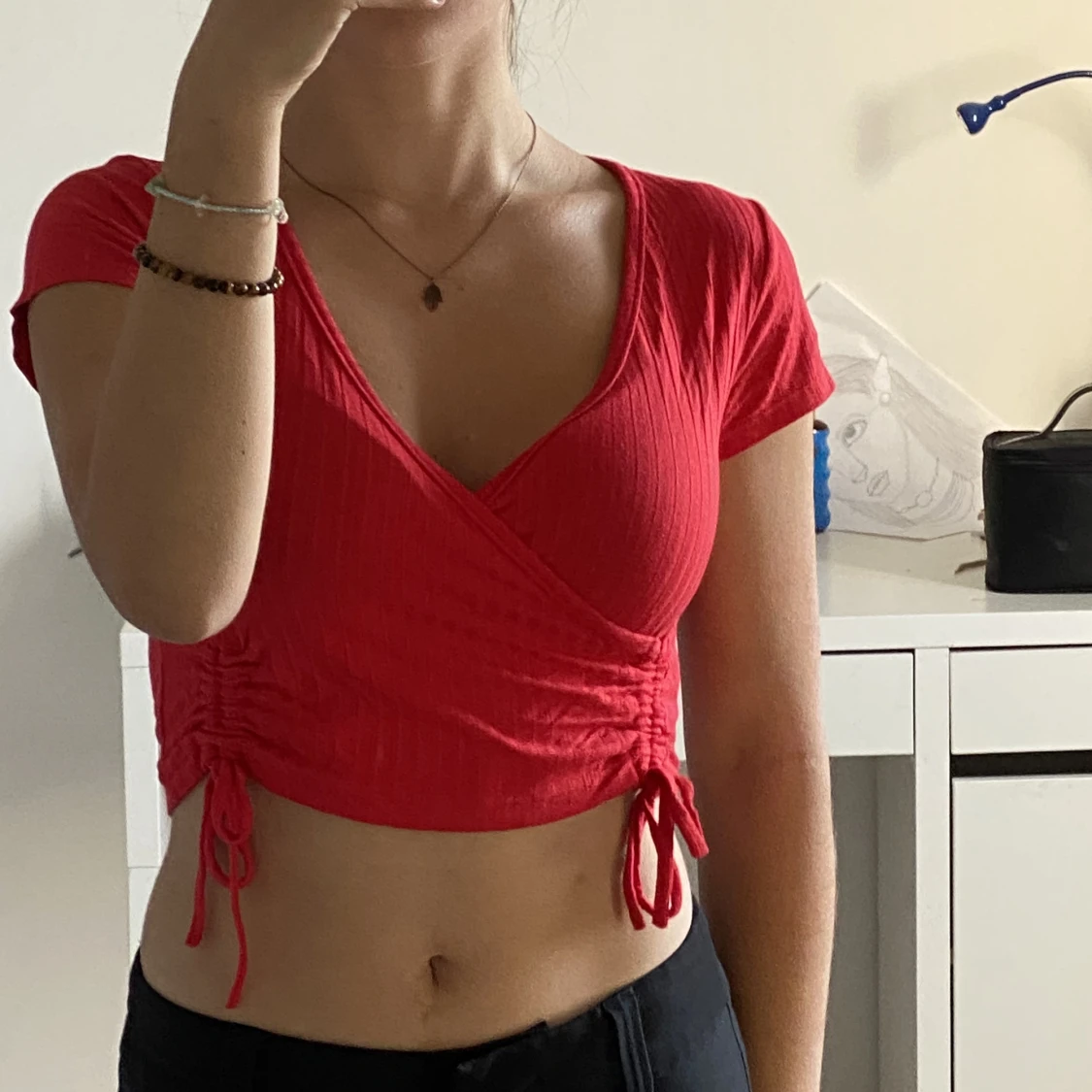 V-ringad röd t-shirt - 91