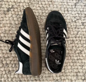 Adidas sneakers - I gott skick! 