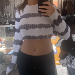 Asos topp - Avklippt asos topp