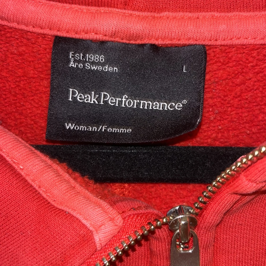 peak performance zip up  - 91