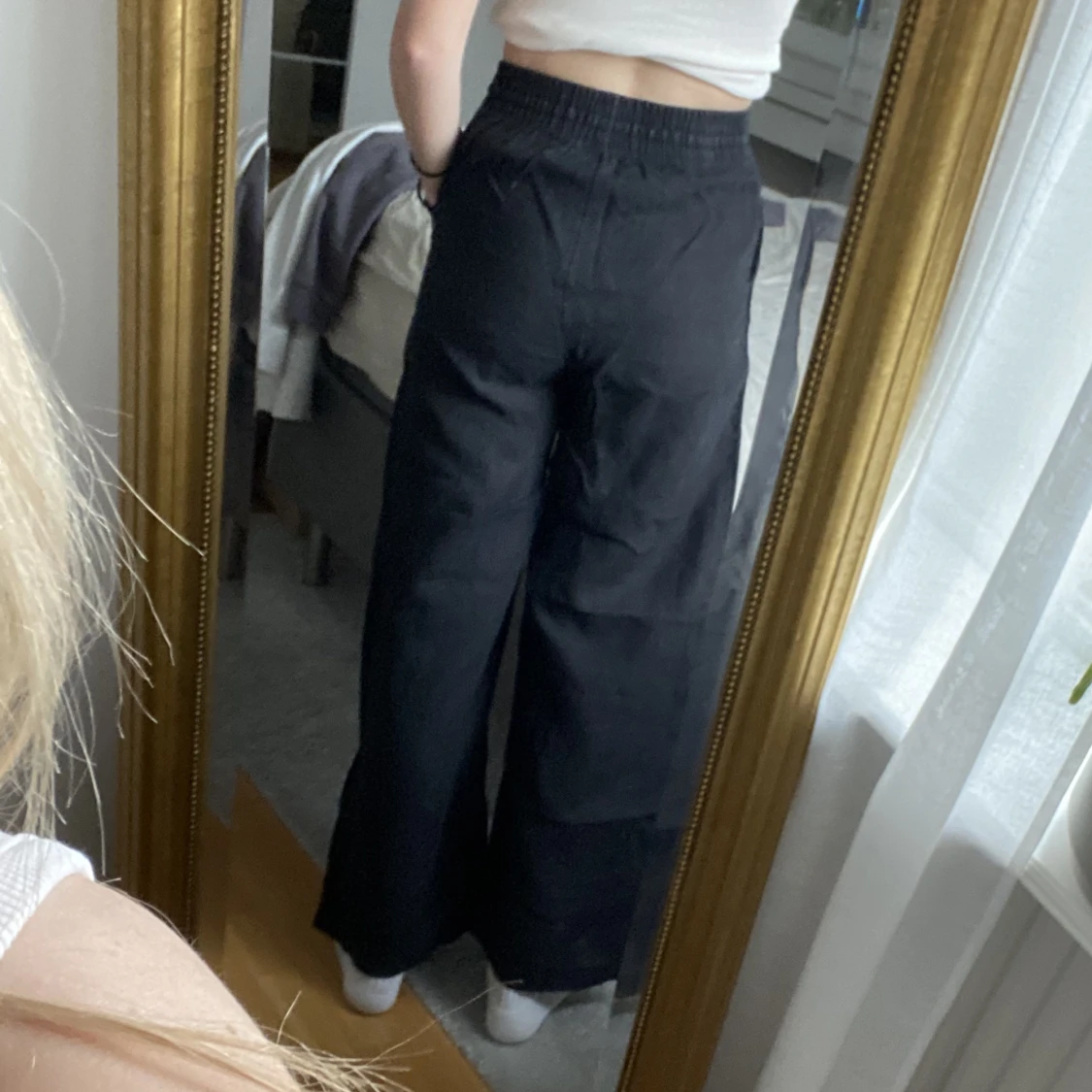 Svarta linnebyxor  - 91