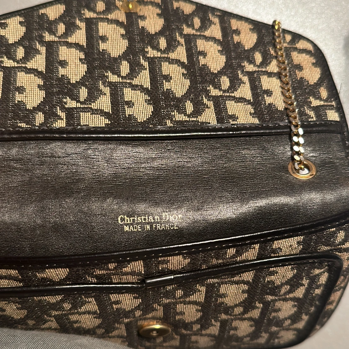 Äkta dior väska  - 90