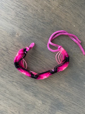 Armband nytt  - Nytt armband  Till smal handled