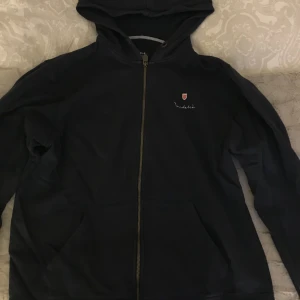 Bondelid ziphoodie  - Ziphoodie från Bondelid, bra skick!