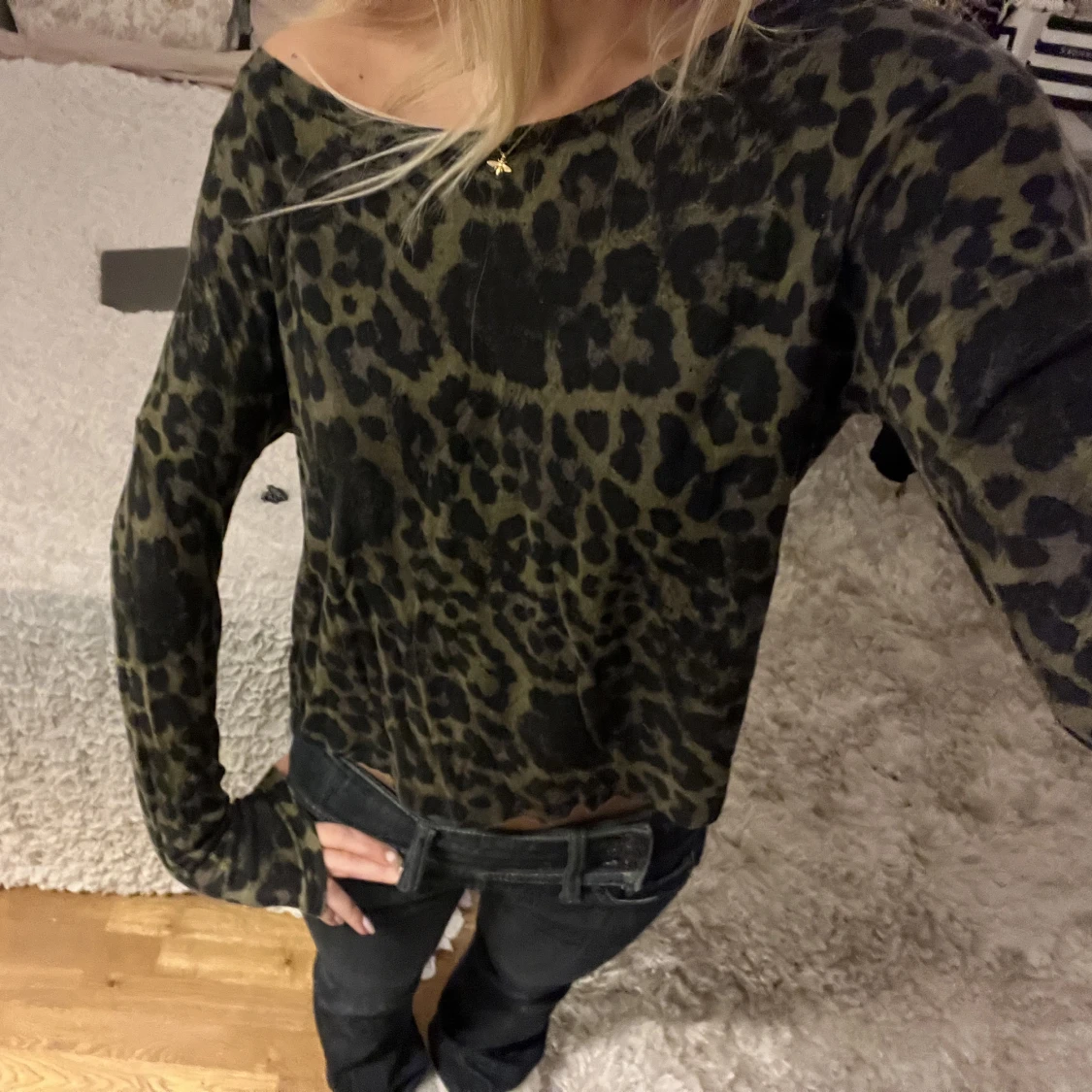 Ormmönstrad tröja - 90