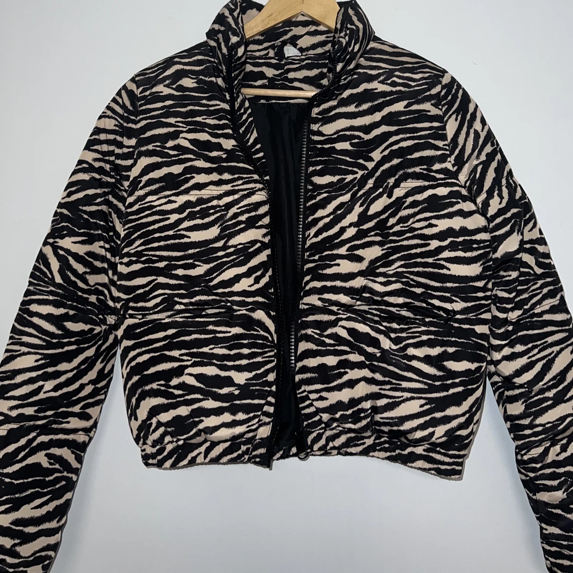 Tiger print bomberjacka - 91