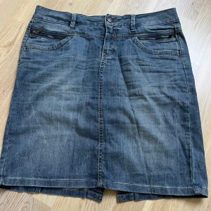 Midi skirt - Vintage