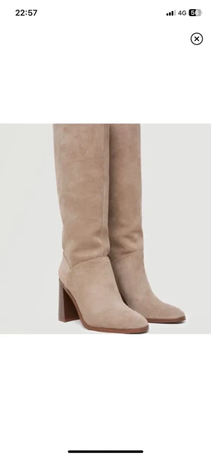 Booys - Jättesnygga boots från mango som endast är använda en gång och är i superfint skick!!