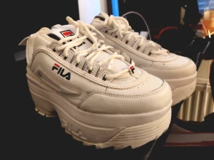 Fila Disruptor II Wedge Womens White Trainers - Color: white Size: 39 Original price: £120 Condition: very good, I wore once outside but haven't worn it since. Bought in the U.K
