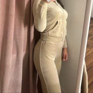 mjukissett  - Det går även att köpa plaggen sperat. 