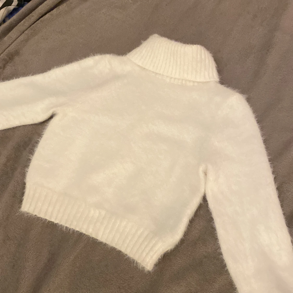 Vit tröja  - 91