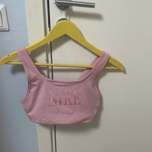 Nike sport-bh  - I bra skick 