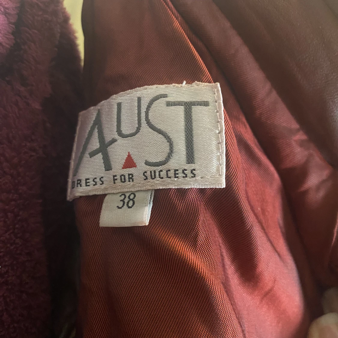 Vin Röd skinnjacka ❤️ - 91