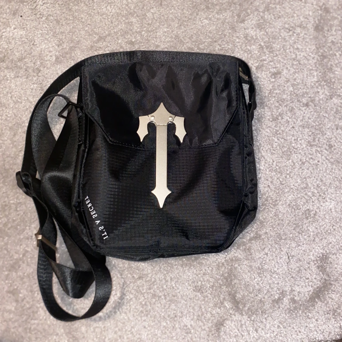 Trapstar covers T bag