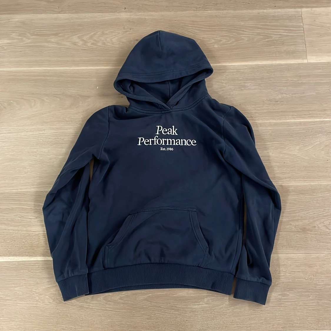 Hoodie peak performance