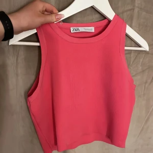 Rosa linne  - Så fin topp från zara i storlek M. Aldrig använd🤍