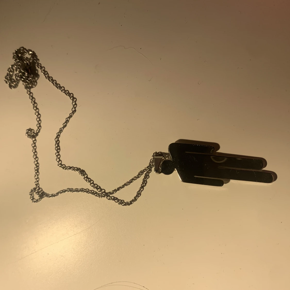 Billie eilish halsband 