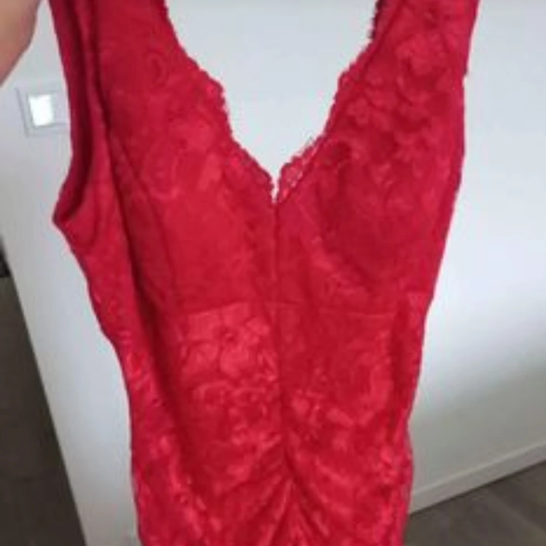 Helt ny oanvänd festklänning