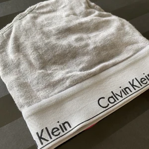 CalvinKlein topp - En CalvinKlein topp i gott skick köppt för 400kr. str M/S