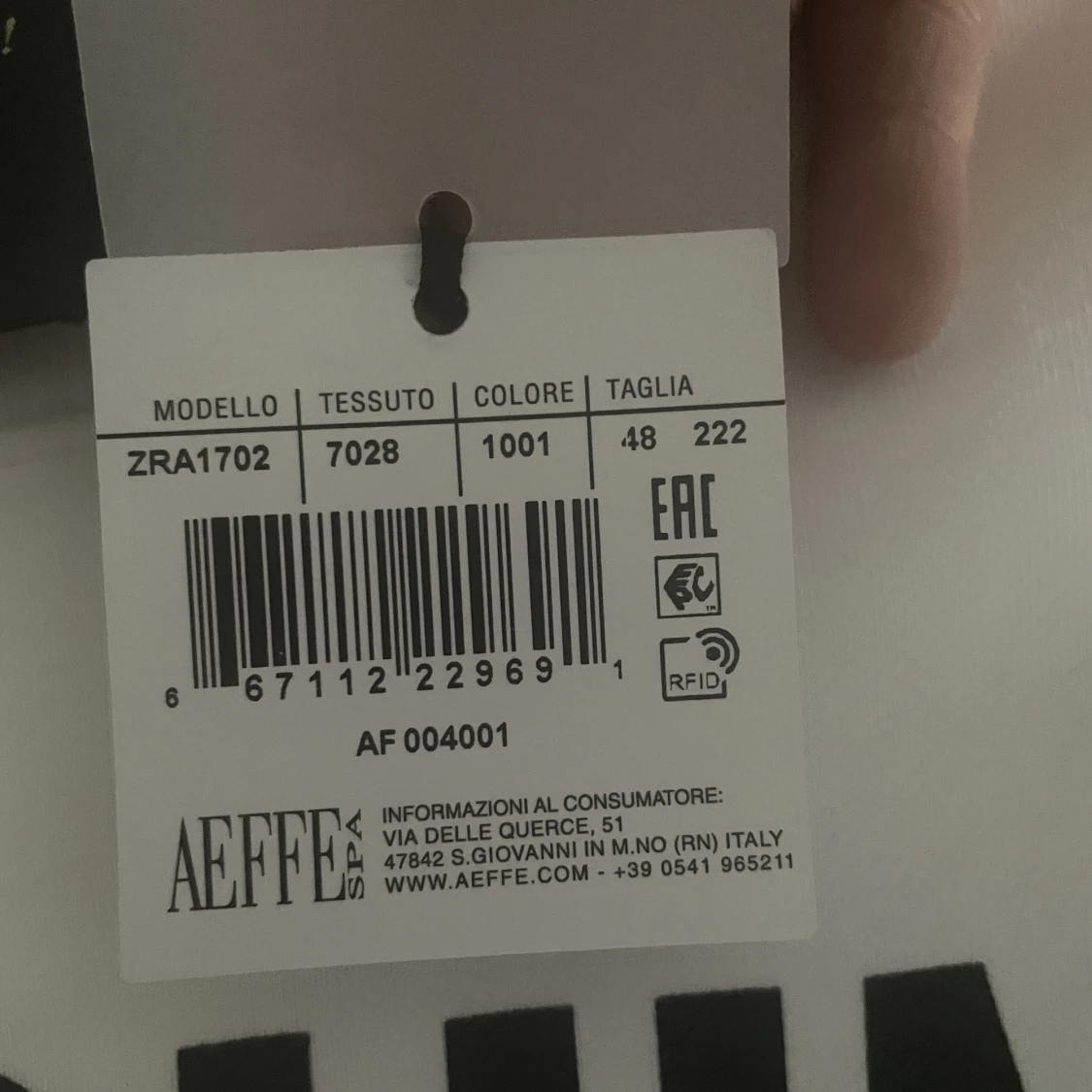 Helt ny Moschino tröja (äkta) - 91