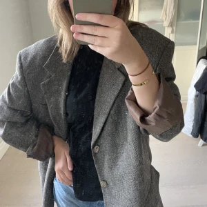 Vintage kavaj - Köpt vintage, snygg till hösten!