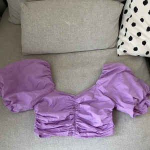 Lila topp - Söt lila topp från Gina Tricot 💜